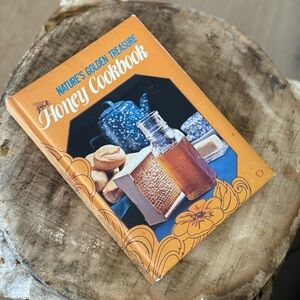 Nature's Golden Treasure Honey Cookbook - Orange Cover